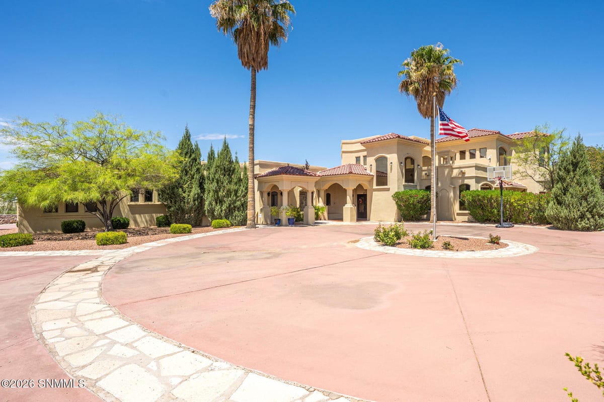 4331 Superstition Drive, Las Cruces, NM 88011 photo 1
