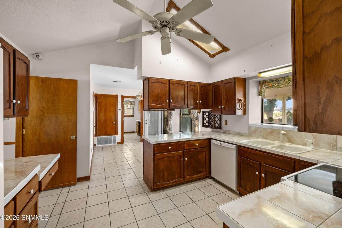 2253 Cimarron Drive, Las Cruces, NM 88011 photo 14