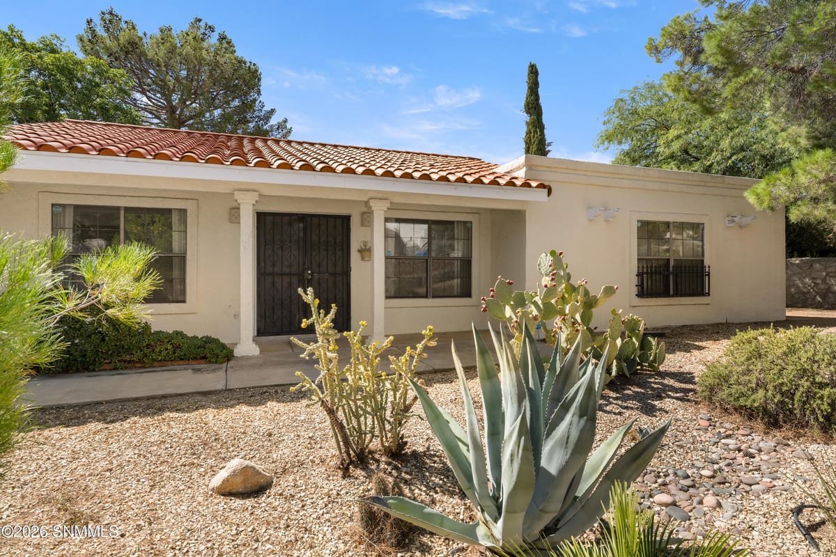 2253 Cimarron Drive, Las Cruces, NM 88011 photo 7