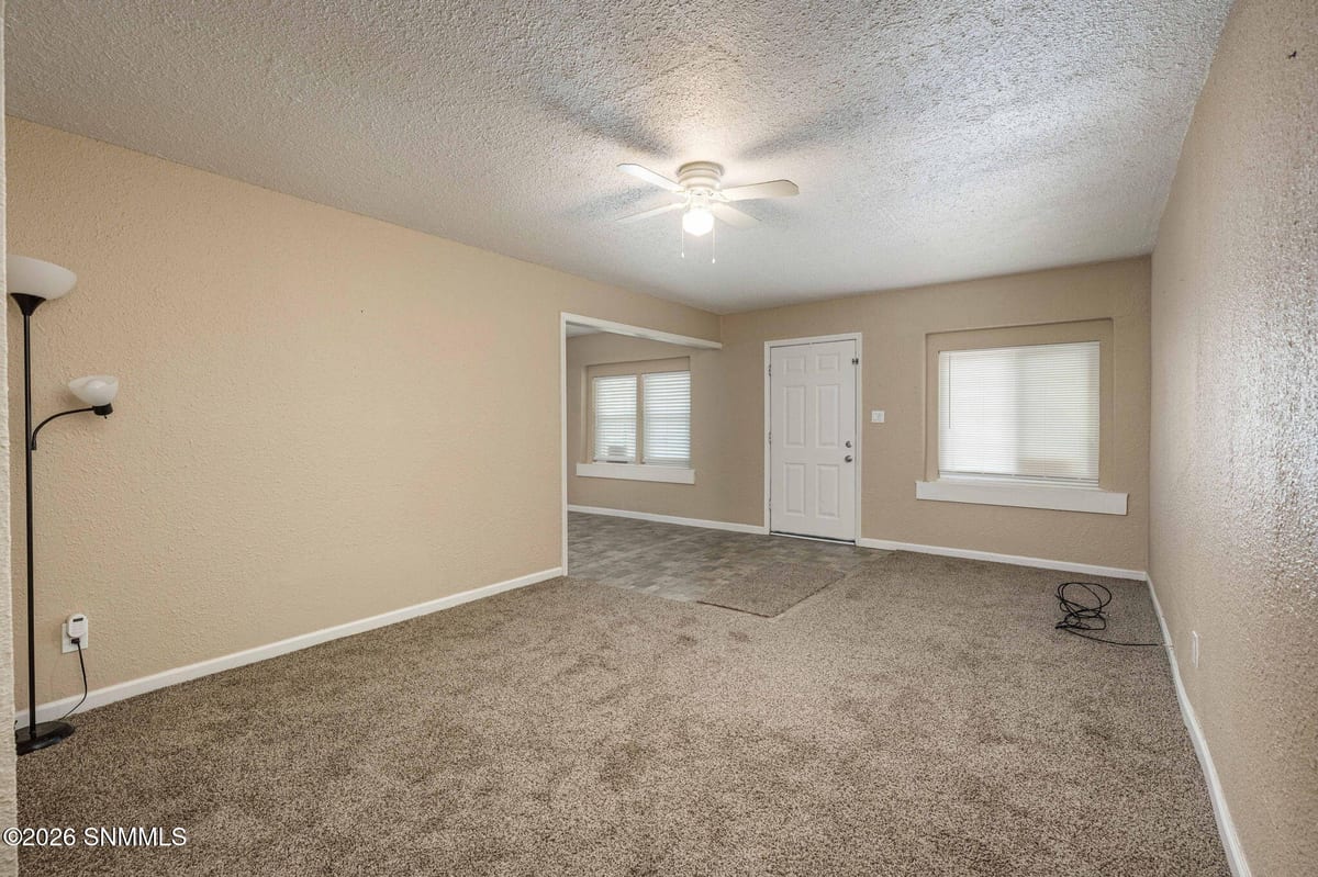 1250 W Ethel Avenue, Las Cruces, NM 88005 photo 11