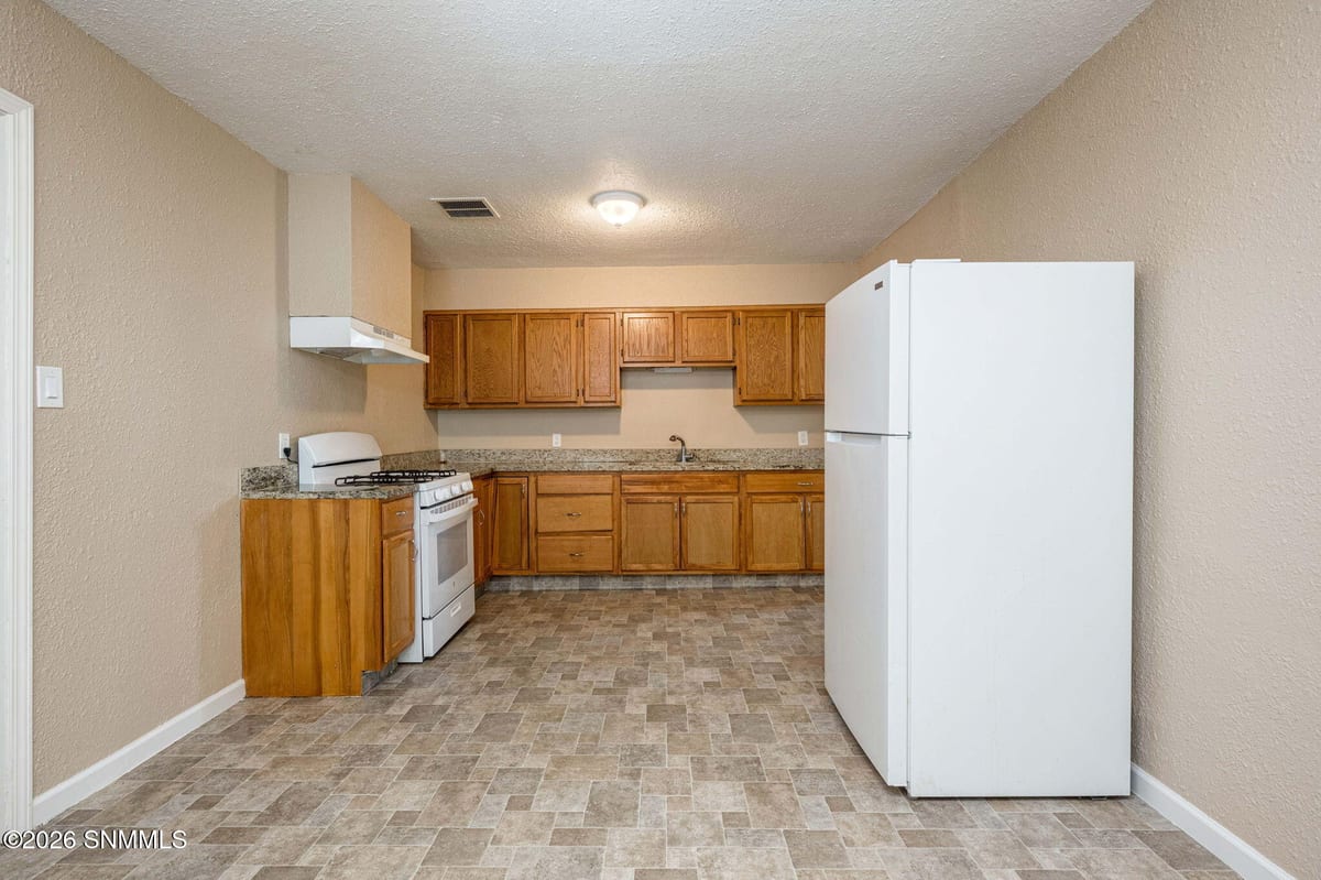 1250 W Ethel Avenue, Las Cruces, NM 88005 photo 14