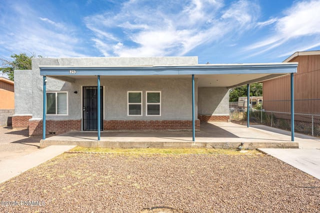 1250 W Ethel Avenue, Las Cruces, NM – 3 bedroom, 1,234 sqft single family residence for sale at $199,750