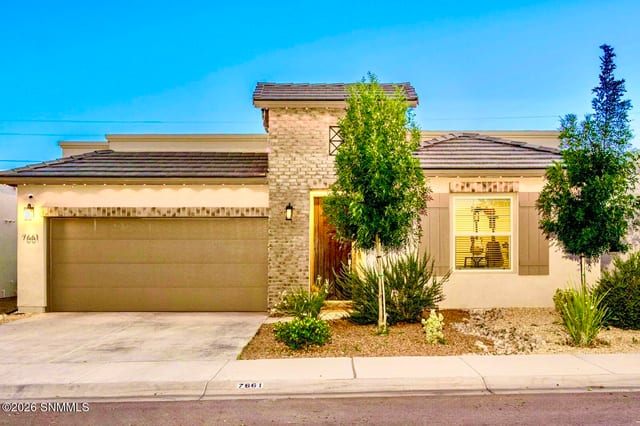 7661 Blue Star Loop, Las Cruces, NM – 4 bedroom, 1,845 sqft single family residence for sale at $379,500
