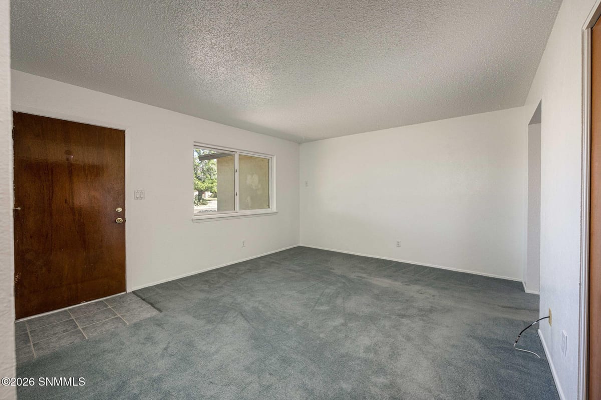 1836 Juniper Avenue, Las Cruces, NM 88001 photo 4