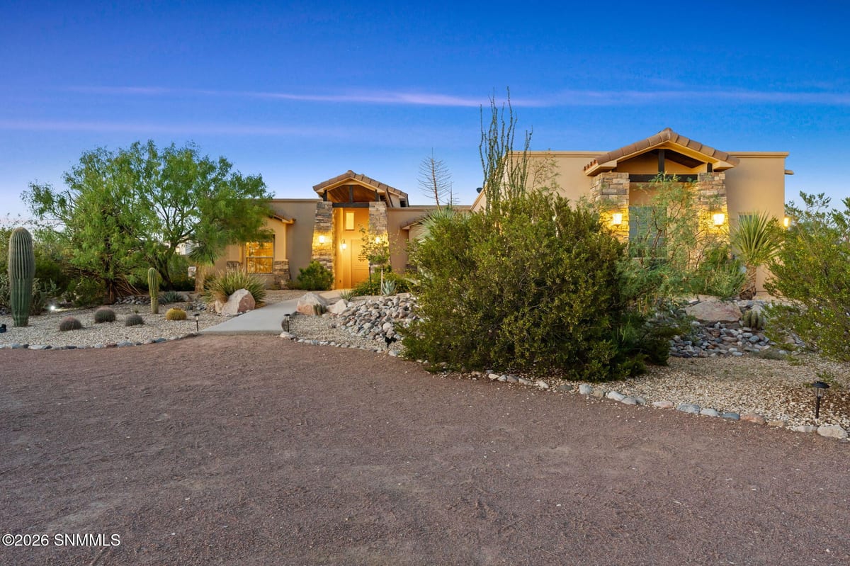 5708 Via Estrella, Las Cruces, NM 88011 photo 8