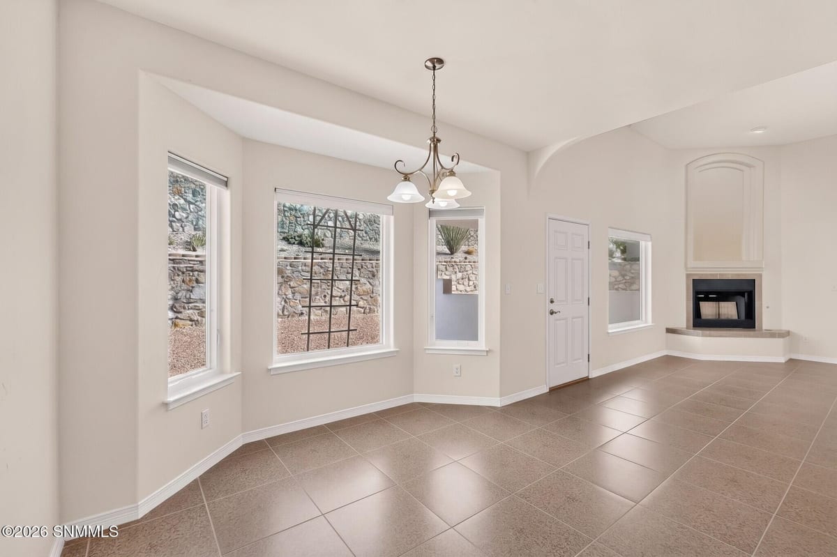 2933 E Springs Road, Las Cruces, NM 88011 photo 14