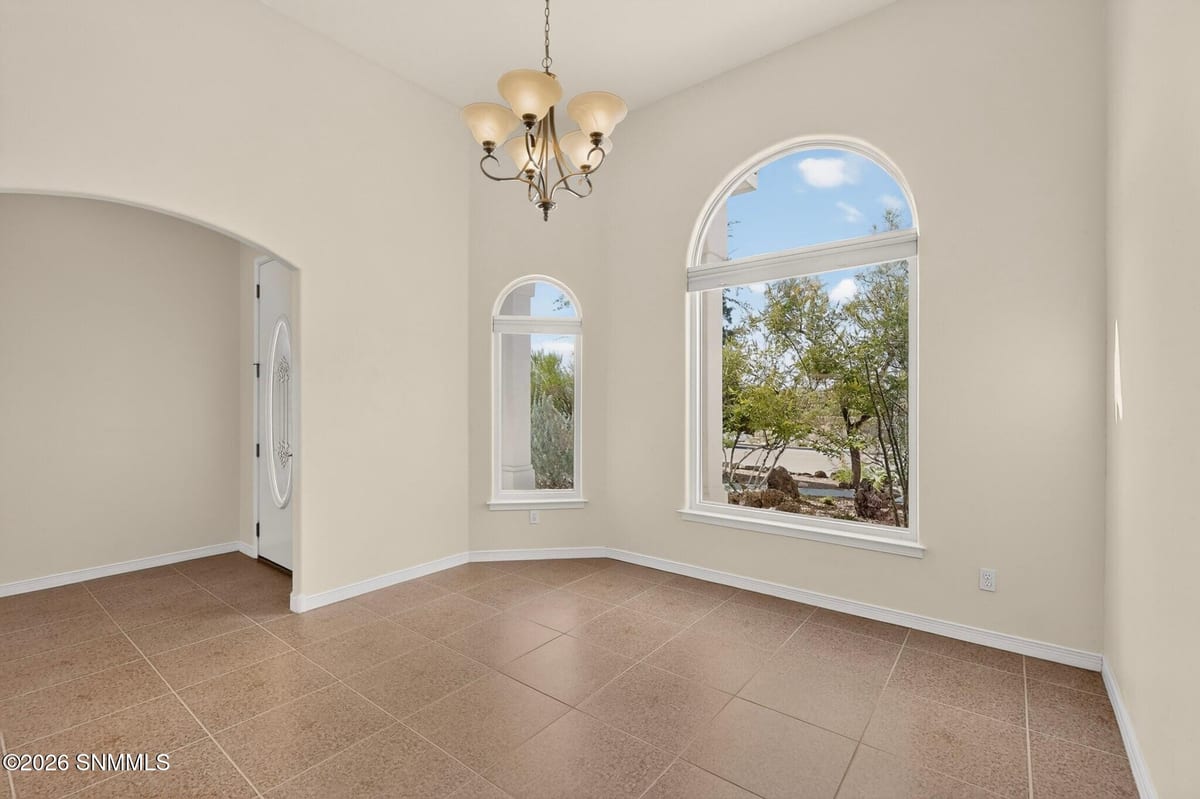 2933 E Springs Road, Las Cruces, NM 88011 photo 7