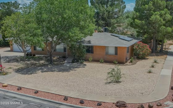 1850 Debby Circle, Las Cruces, NM 88005 photo 3