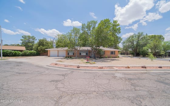 1850 Debby Circle, Las Cruces, NM 88005 photo 4
