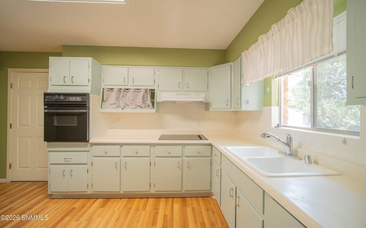 1850 Debby Circle, Las Cruces, NM 88005 photo 7
