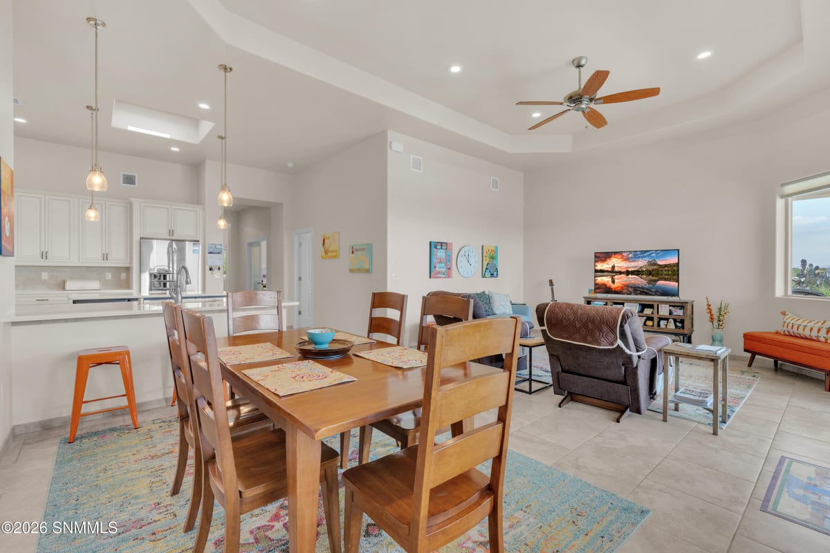 8185 Willow Bloom Circle, Las Cruces, NM 88007 photo 9