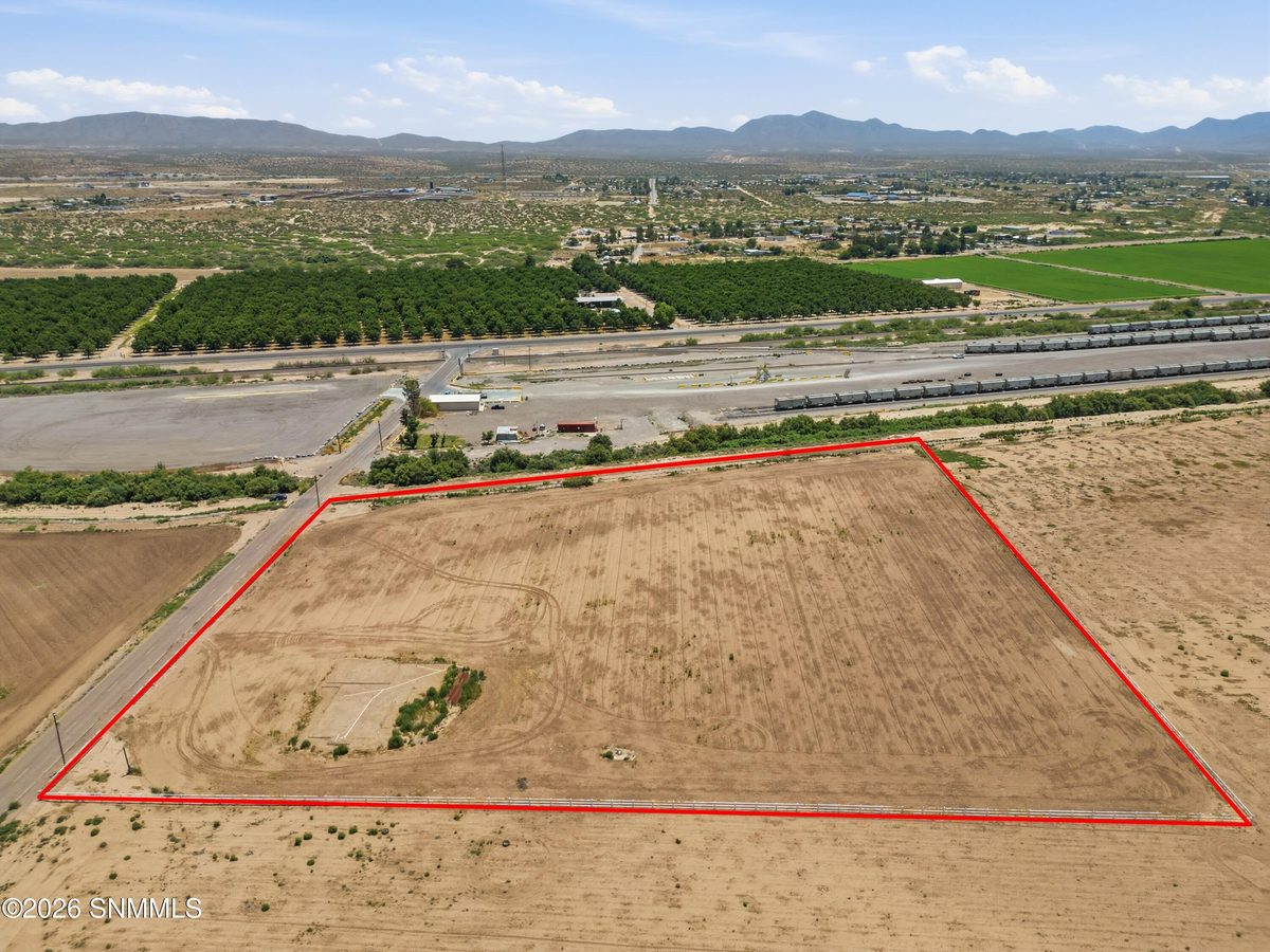 215 Harding Road, Anthony, NM 88021, foto 7