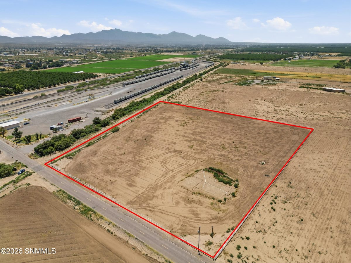 215 Harding Road, Anthony, NM 88021, foto 9