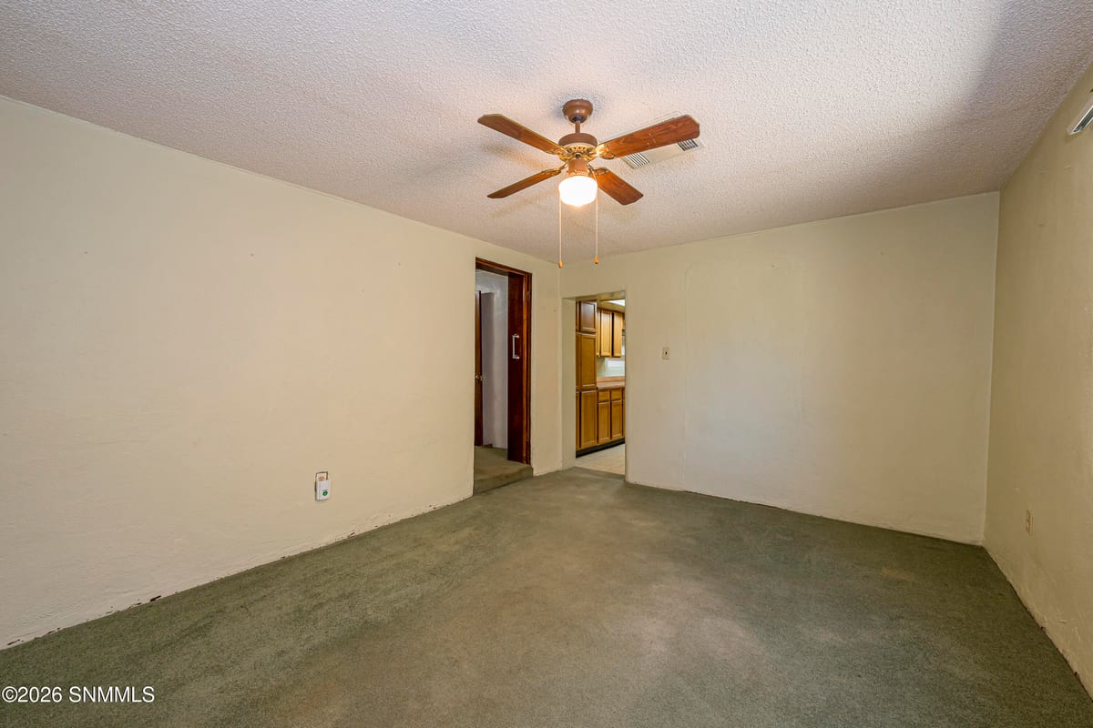 611 1st Street, Tularosa, NM 88352 photo 14