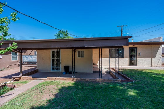 611 1st Street, Tularosa, NM 88352 photo 2