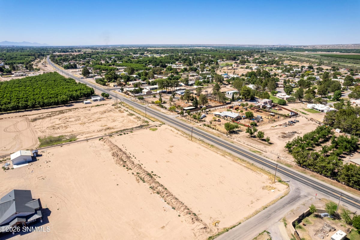 1310 Apple Tree Lane, Las Cruces, NM 88007 photo 7