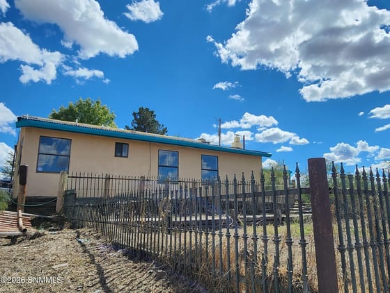 1430-1 E Thorpe Road, Las Cruces, NM 88012 photo 2