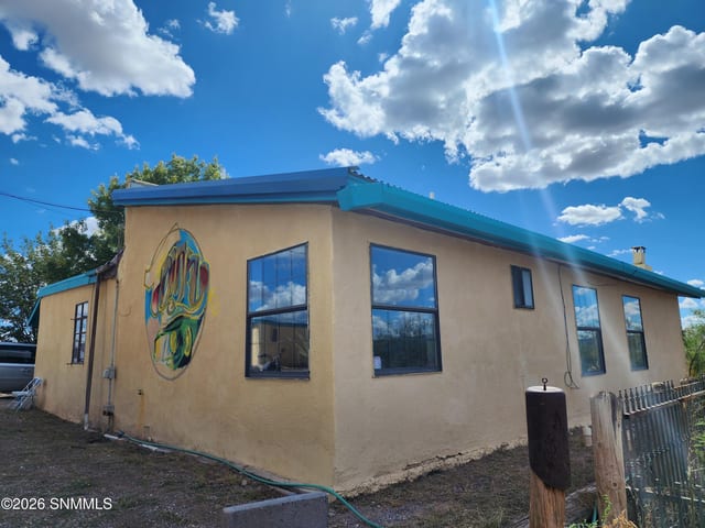1430-1 E Thorpe Road, Las Cruces, NM industrial for sale at $3,500