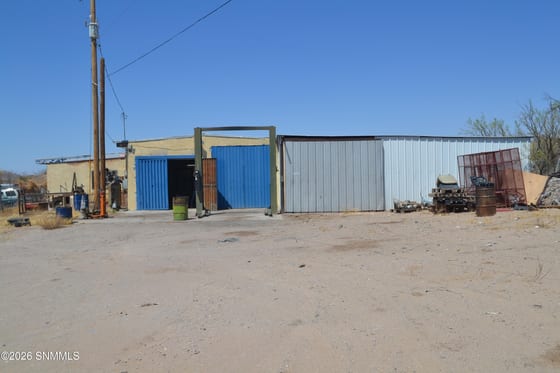1430 E 1430 E Thorpe Rd #4, Las Cruces, NM 88012 photo 2