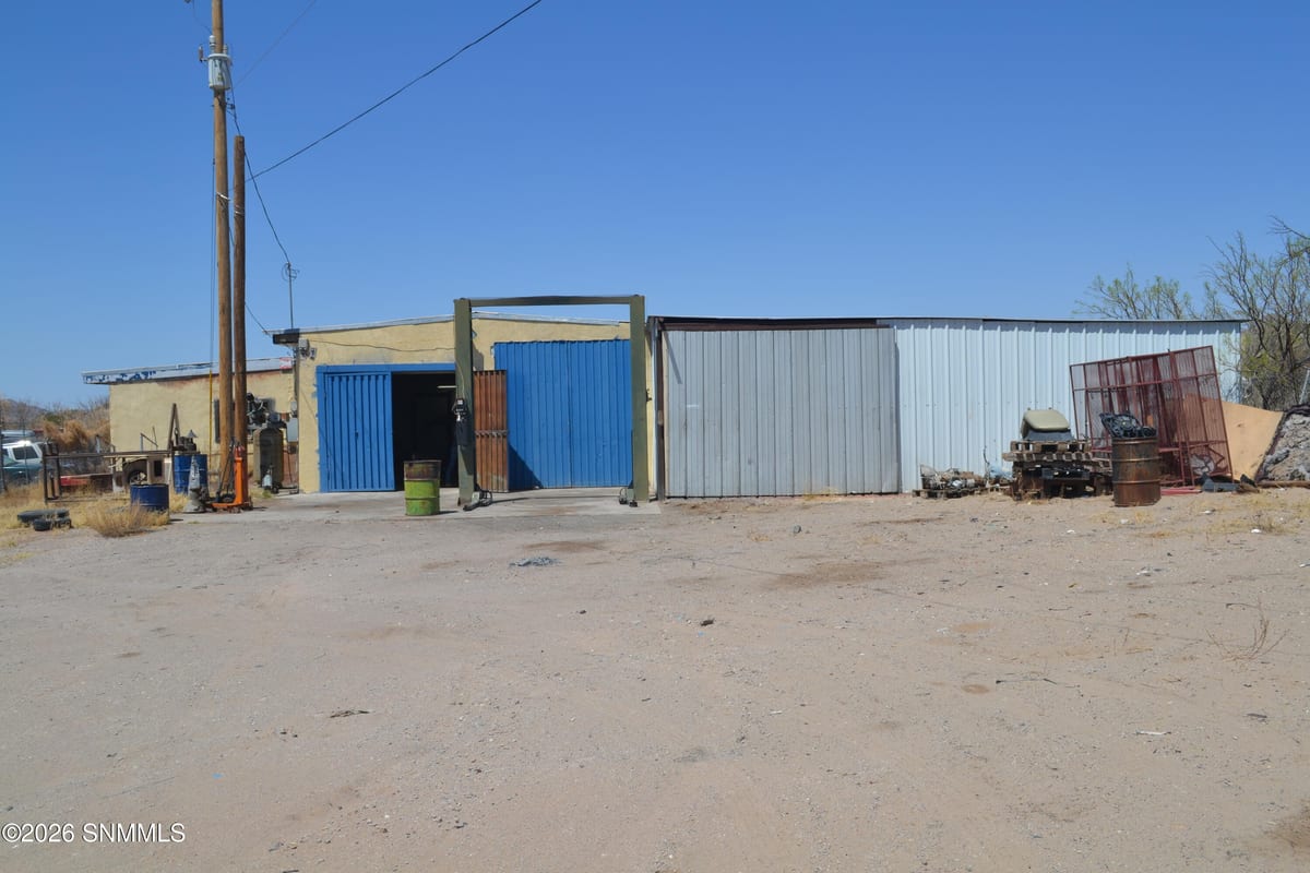 1430 E 1430 E Thorpe Rd #4, Las Cruces, NM 88012 photo 2