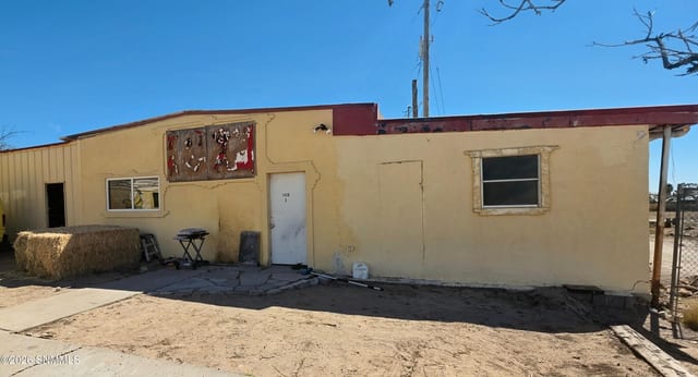1430 E 1430 E Thorpe Rd #4, Las Cruces, NM industrial for sale at $2,500