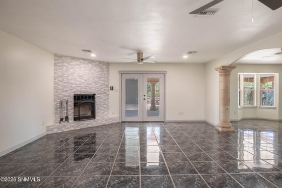 5129 N Valley Drive, Las Cruces, NM 88007 photo 4