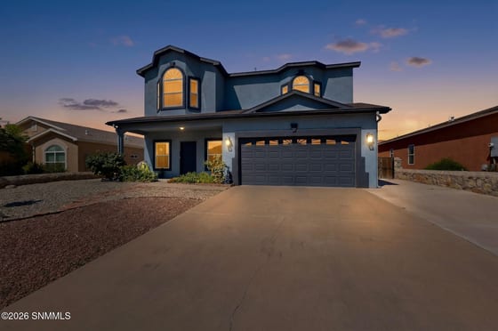 4639 Pyramid Peak Drive, Las Cruces, NM 88012 photo 2
