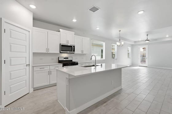 7552 Sierra Este Place, Las Cruces, NM 88012 photo 2
