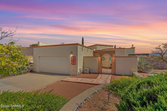 6732 Camino Blanco, Las Cruces, NM 88007 photo 2
