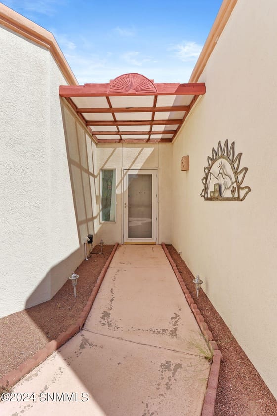 6732 Camino Blanco, Las Cruces, NM 88007 photo 5