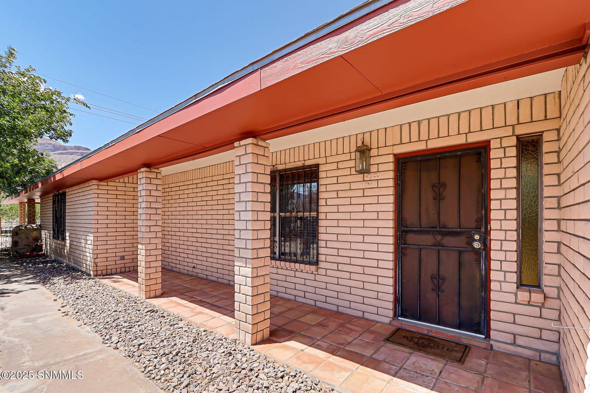 10917 N Valley Drive, Las Cruces, NM 88007 photo 9