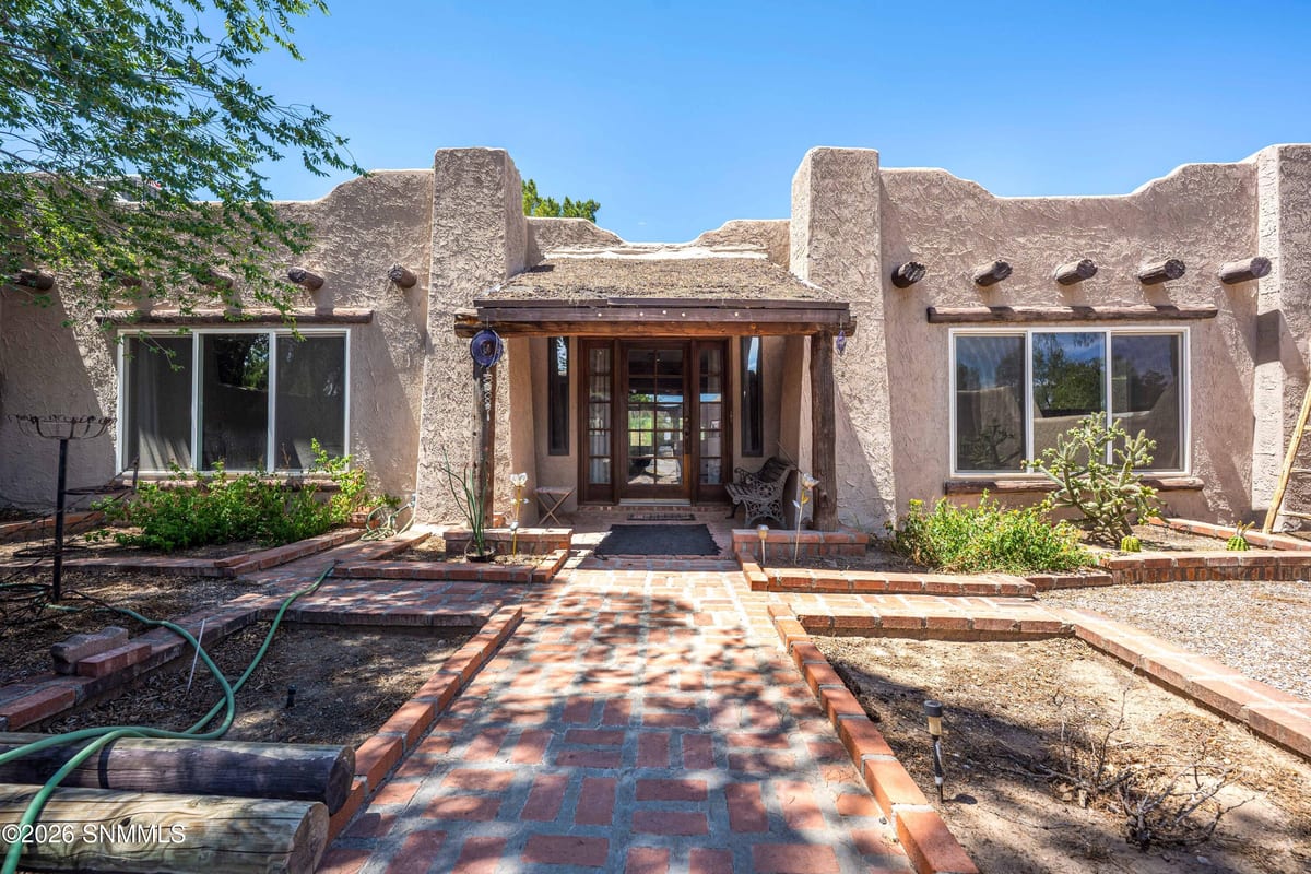 1910 Lillian Court, Las Cruces, NM 88007 photo 10