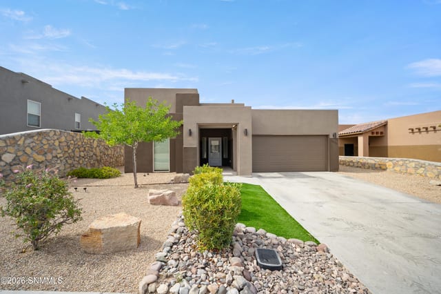 4632 Azure Hills Road, Las Cruces, NM – 4 bedroom, 2,024 sqft single family residence for sale at $390,000