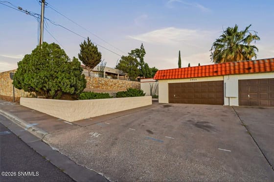 2960 Missouri Avenue, Las Cruces, NM 88011 photo 4