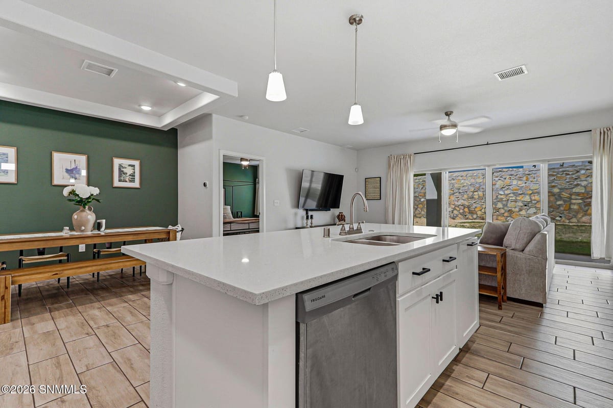 6054 Silver Park Avenue, Santa Teresa, NM 88008, foto 15