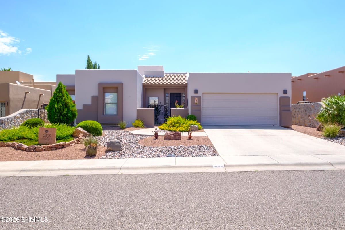 1890 Palm Canyon Drive, Las Cruces, NM 88011 photo 1