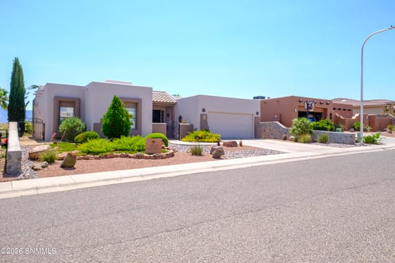 1890 Palm Canyon Drive, Las Cruces, NM 88011 photo 2