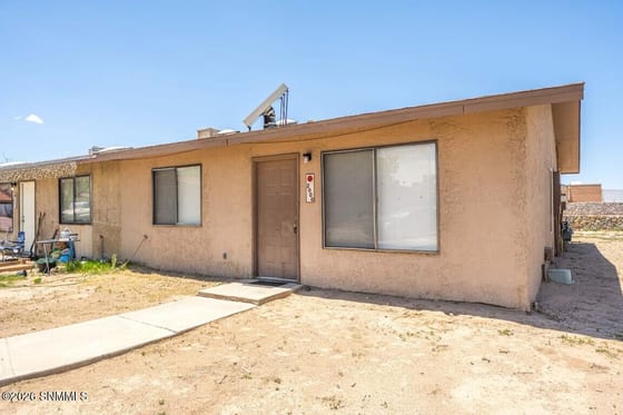 2000 Stanford Street, Las Cruces, NM 88005 photo 3