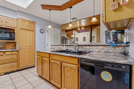 2822 Buena Vida Court, Las Cruces, NM 88011 photo 5
