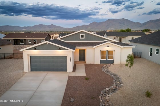 6548 Phoenix Street, Las Cruces, NM 88012 photo 2