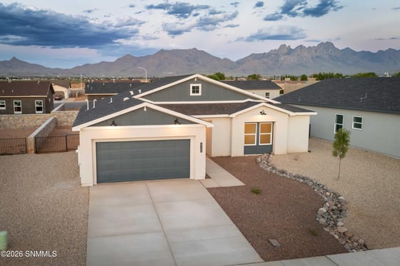 6548 Phoenix Street, Las Cruces, NM 88012 photo 3