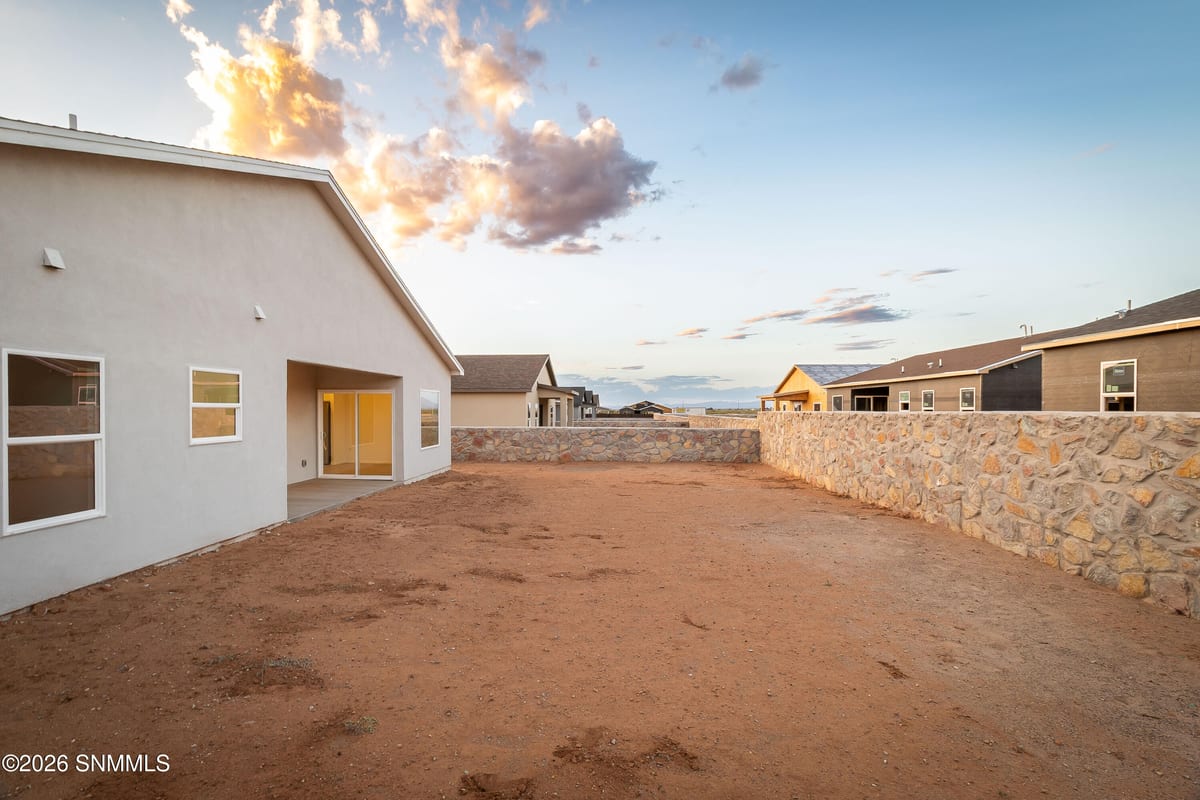 6548 Phoenix Street, Las Cruces, NM 88012 photo 9