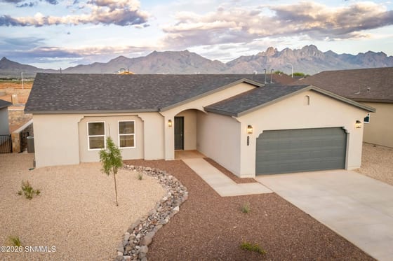 6556 Phoenix Street, Las Cruces, NM 88012 photo 2