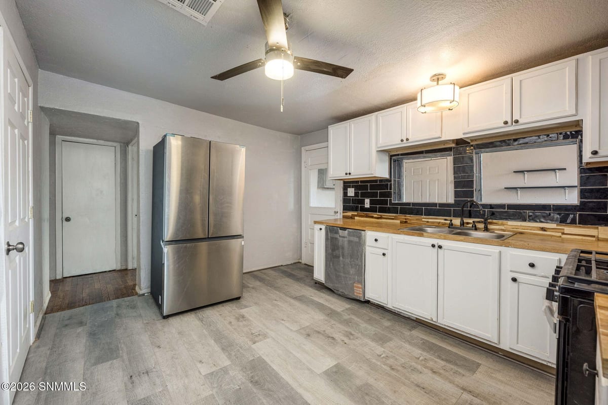 335 Armstrong Road, Las Cruces, NM 88007 photo 11
