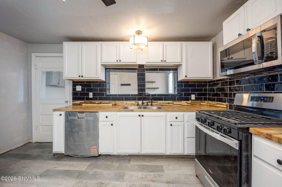335 Armstrong Road, Las Cruces, NM 88007 photo 12