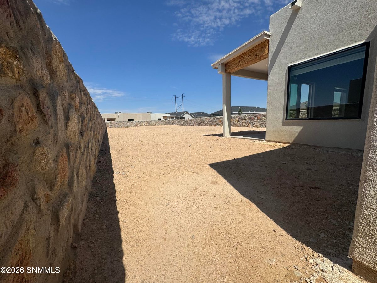 1043 Arabetto Road, Las Cruces, NM 88012 photo 11