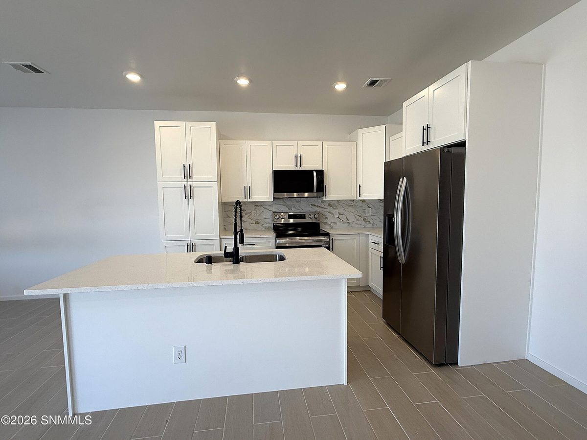 1043 Arabetto Road, Las Cruces, NM 88012 photo 4