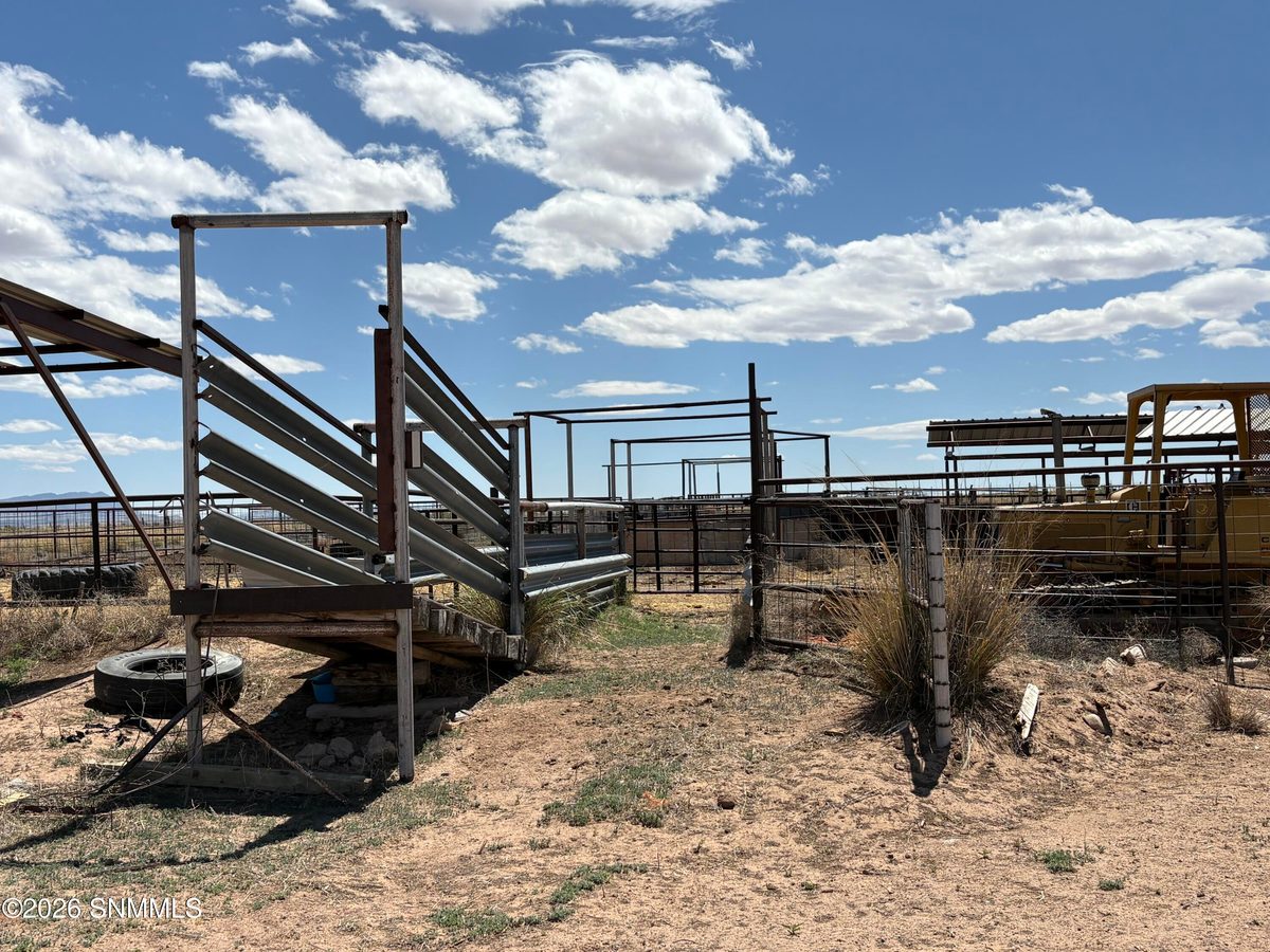 01 Wsmr P Route 7, Carrizozo, NM 88301 photo 3