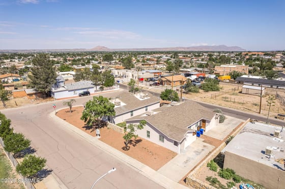 705 Cactus #1 & 2, Las Cruces, NM 88001 photo 2