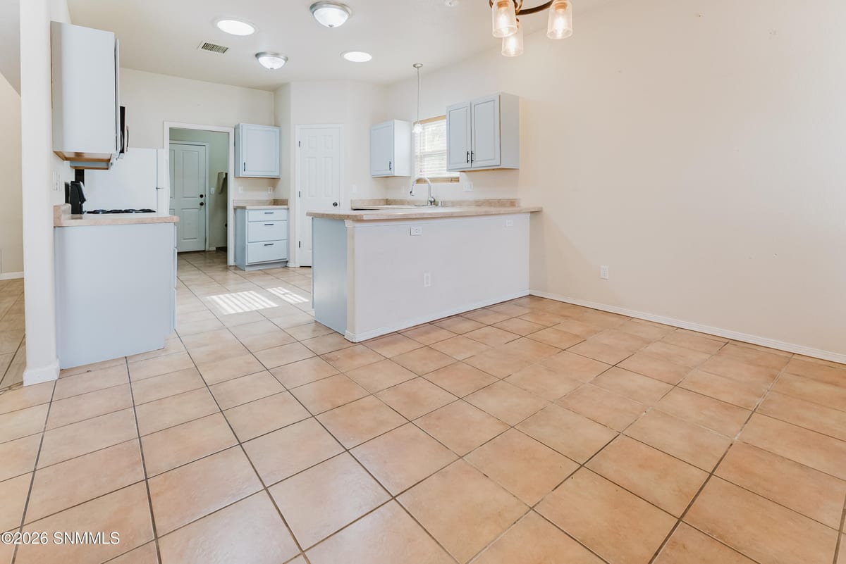 4534 Camino Dos Vidas, Las Cruces, NM 88012 photo 13